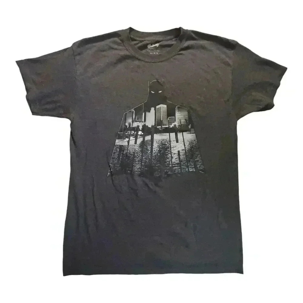 Batman Graphic T Shirt Mens Medium Dark Gray Superhero Comic Book Movie Tee